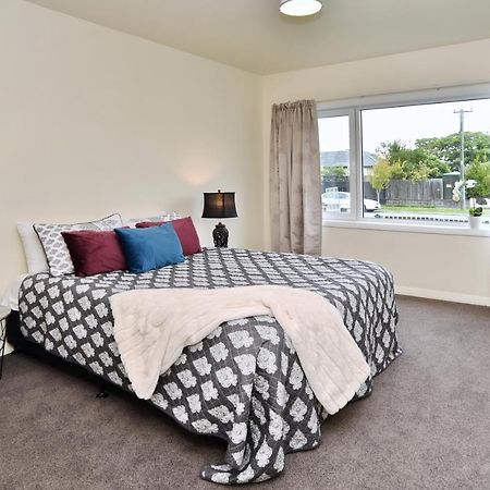 Weston Villa - Spacious & Family Friendly - Bookahome Christchurch Eksteriør bilde