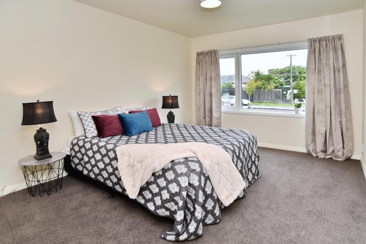 Weston Villa - Spacious & Family Friendly - Bookahome Christchurch Eksteriør bilde