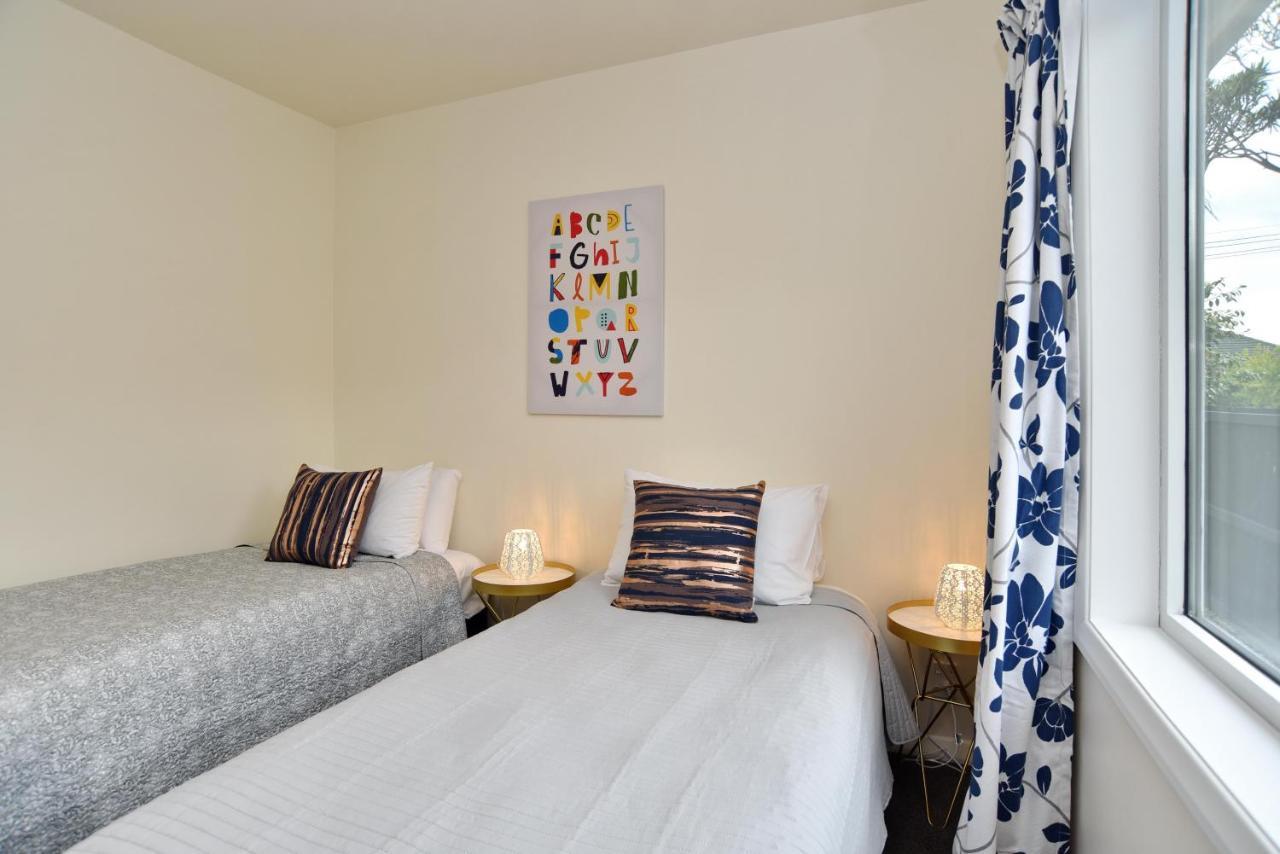 Weston Villa - Spacious & Family Friendly - Bookahome Christchurch Eksteriør bilde